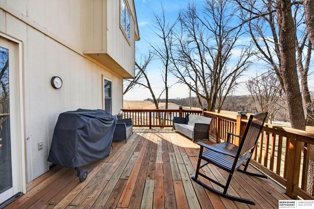 14506 Hackberry Lane, Plattsmouth, NE 68048