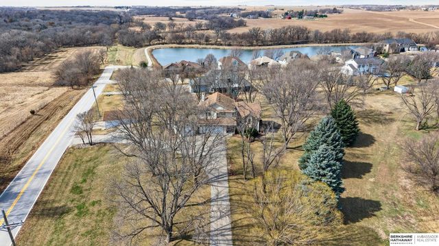14506 Hackberry Lane, Plattsmouth, NE 68048