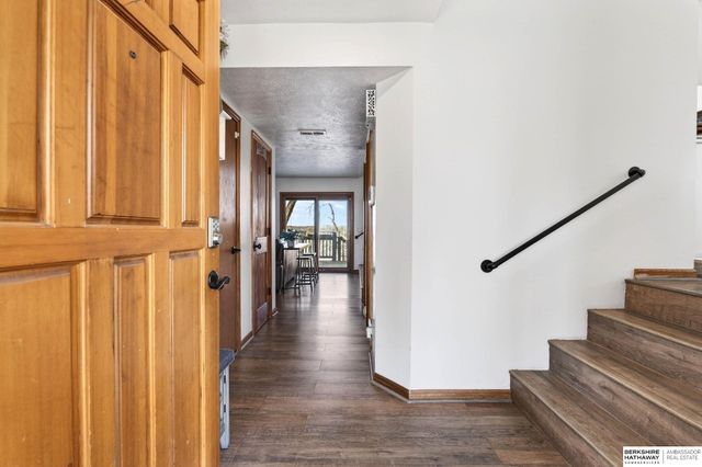 14506 Hackberry Lane, Plattsmouth, NE 68048