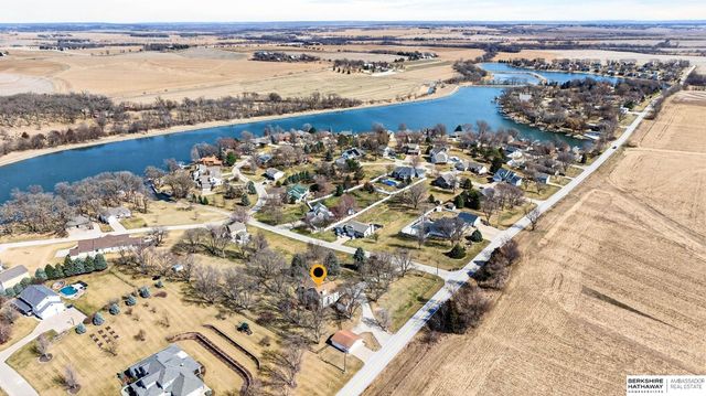 14506 Hackberry Lane, Plattsmouth, NE 68048