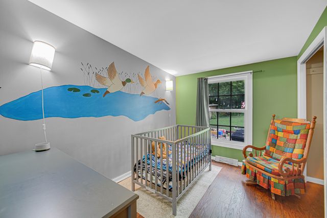 909 Pershing Drive, Wauconda, IL 60084