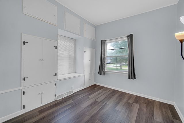 909 Pershing Drive, Wauconda, IL 60084
