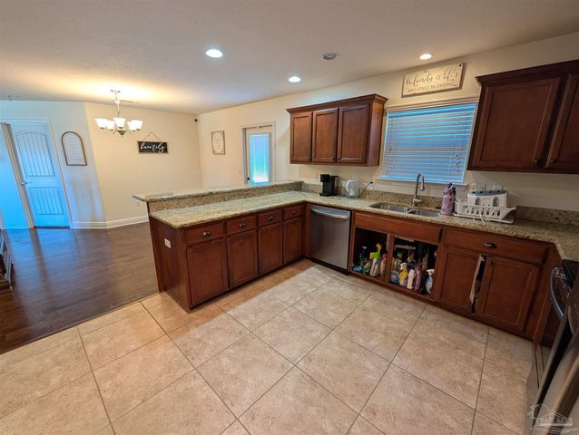 3020 Enclave Ct, Gulf Breeze, FL 32563