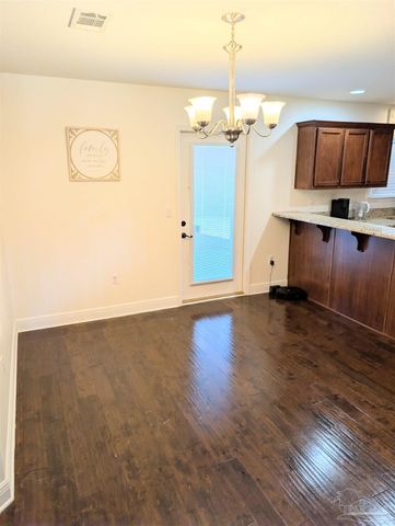 3020 Enclave Ct, Gulf Breeze, FL 32563