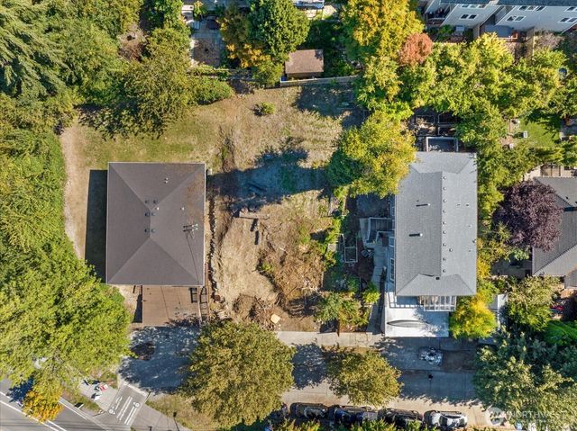 3820 23rd Avenue SW, Seattle, WA 98106