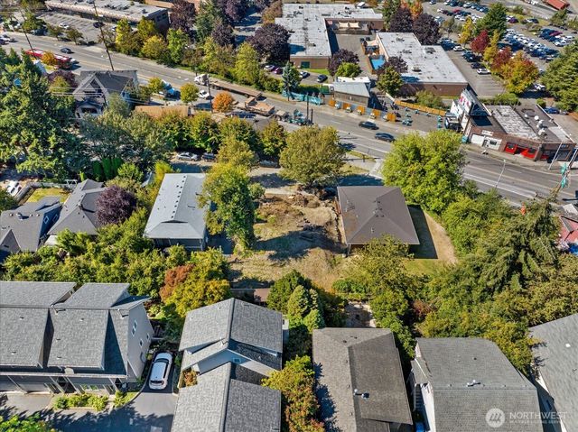 3820 23rd Avenue SW, Seattle, WA 98106
