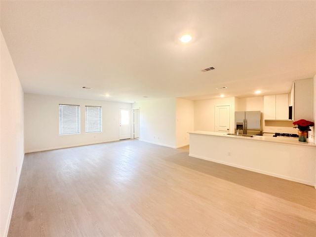 229 Douglas Hills Drive, Magnolia, TX 77354