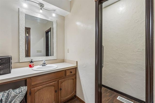 2905 Woodcreek Road, Oklahoma City, OK 73110