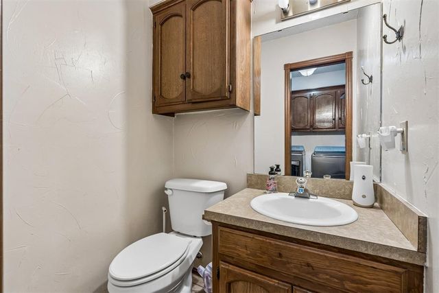 2905 Woodcreek Road, Oklahoma City, OK 73110