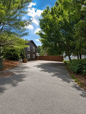 5 Kathleen Drive, Wakefield, MA 01880