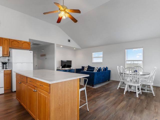 25420 Fm 457, Sargent, TX 77414