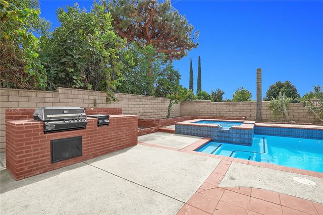 11640 Normandy Lane, Loma Linda, CA 92354