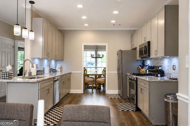 205 Leecroft Court, Sugar Hill, GA 30518