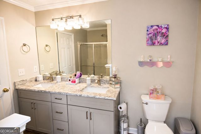 205 Leecroft Court, Sugar Hill, GA 30518