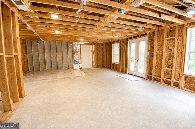 205 Leecroft Court, Sugar Hill, GA 30518