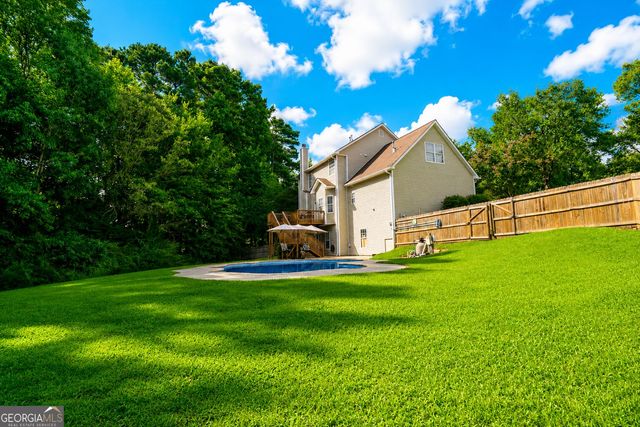 205 Leecroft Court, Sugar Hill, GA 30518