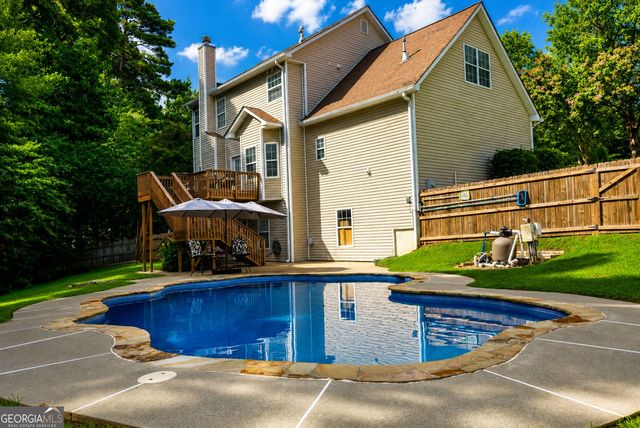 205 Leecroft Court, Sugar Hill, GA 30518