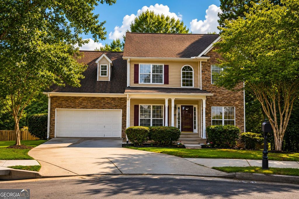 205 Leecroft Court, Sugar Hill, GA 30518