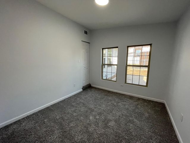 2900 Avenue J, Fort Worth, TX 76105