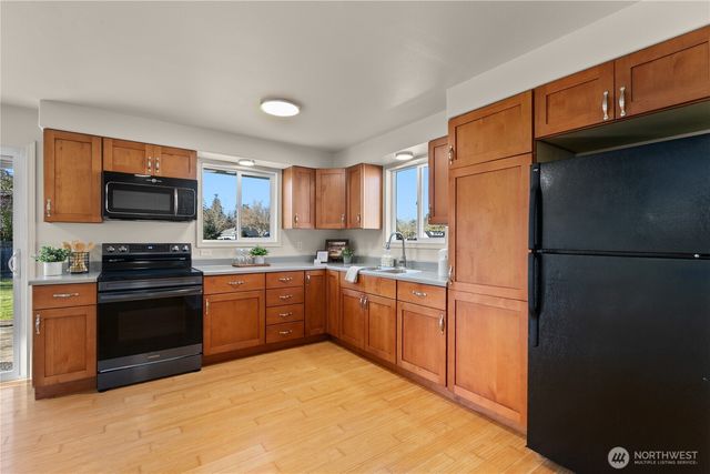 8215 Quinault Road, Blaine, WA 98230