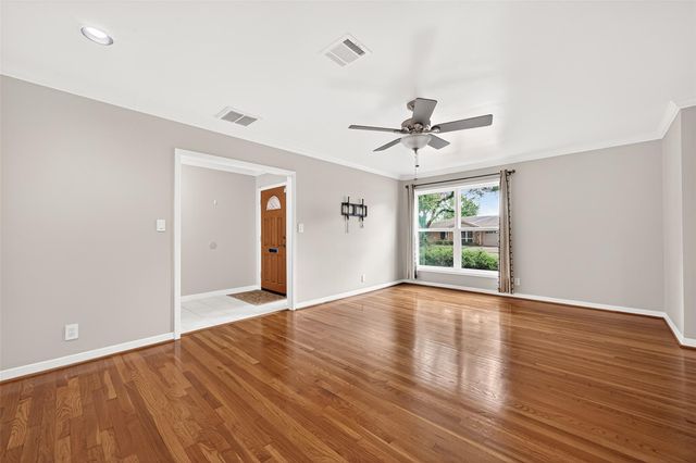 5526 Edith Street, Houston, TX 77081