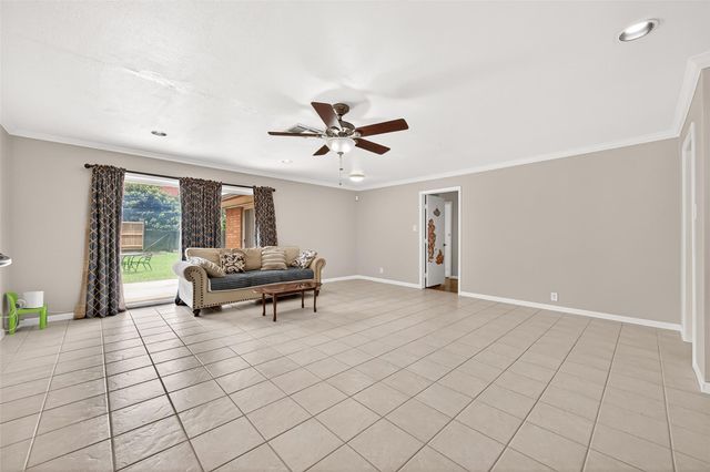 5526 Edith Street, Houston, TX 77081