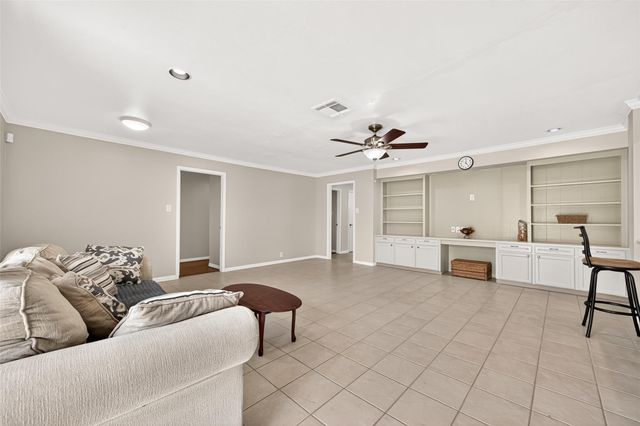 5526 Edith Street, Houston, TX 77081