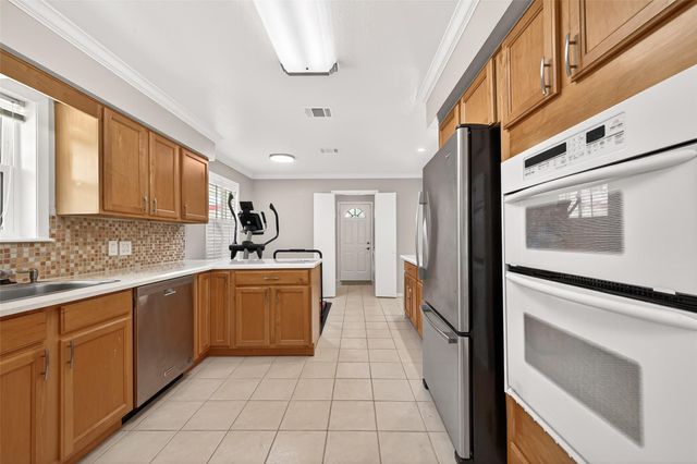 5526 Edith Street, Houston, TX 77081