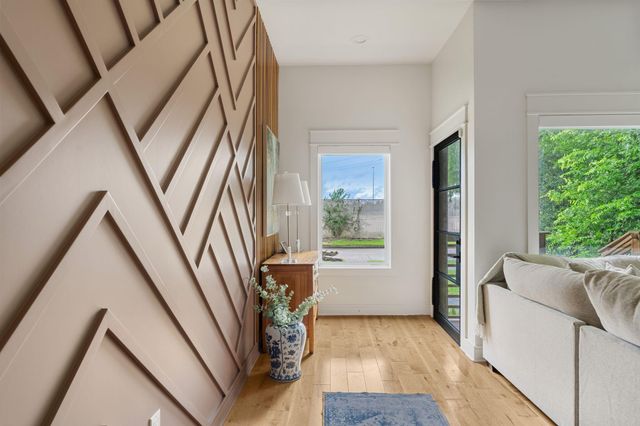 4327 Harby Street, Houston, TX 77023