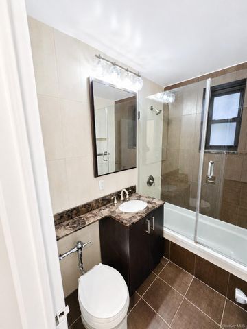 213-06 75th Avenue 2-O, Oakland Gardens, NY 11364