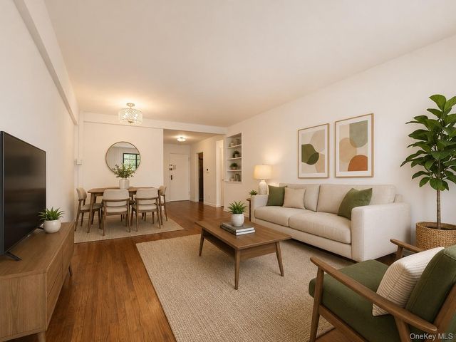 213-06 75th Avenue 2-O, Oakland Gardens, NY 11364