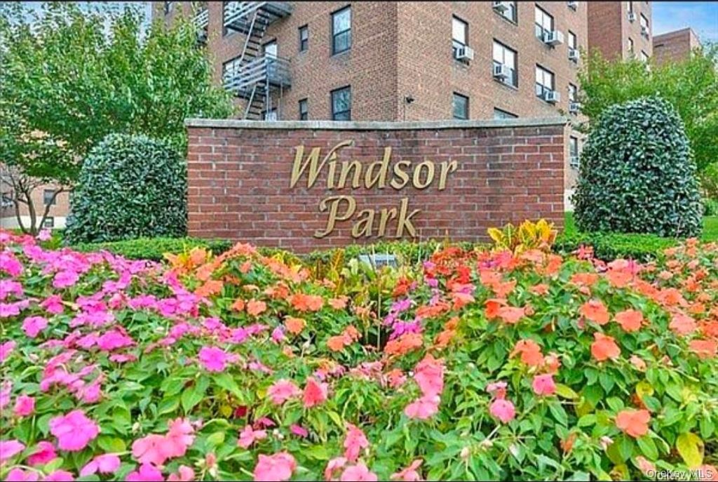 213-06 75th Avenue 2-O, Oakland Gardens, NY 11364
