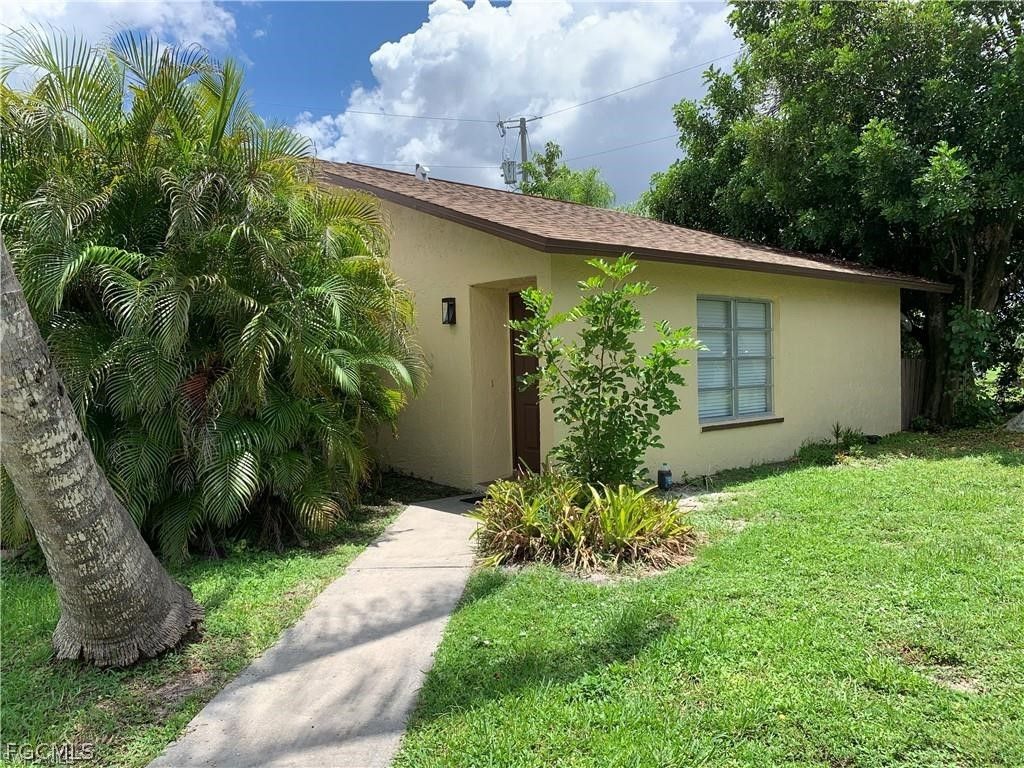 718 SE 46th LN 102, Cape Coral, FL 33904