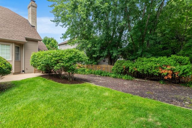 2660 Hoddam Road, Naperville, IL 60564