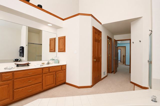 2660 Hoddam Road, Naperville, IL 60564
