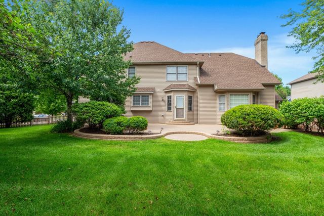 2660 Hoddam Road, Naperville, IL 60564