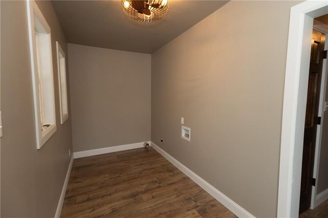 901 E 4th Street, Altamont, KS 67330