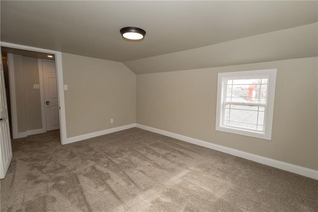 901 E 4th Street, Altamont, KS 67330