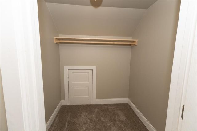 901 E 4th Street, Altamont, KS 67330