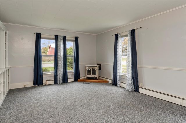 22 Franklin Street, Phelps, NY 14532