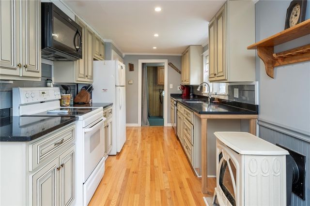 22 Franklin Street, Phelps, NY 14532