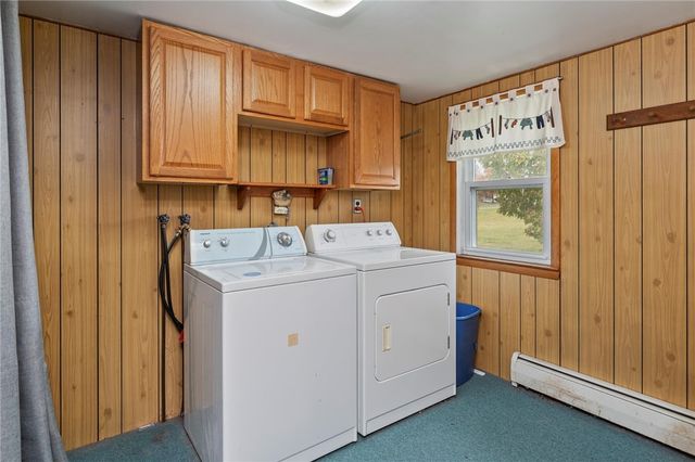 22 Franklin Street, Phelps, NY 14532