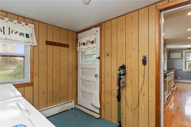 22 Franklin Street, Phelps, NY 14532