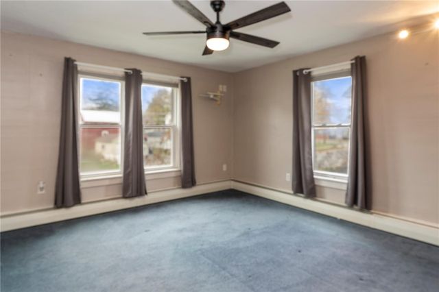 22 Franklin Street, Phelps, NY 14532