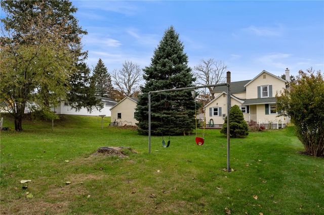 22 Franklin Street, Phelps, NY 14532