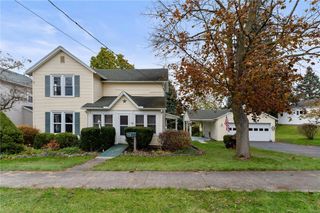 22 Franklin Street, Phelps, NY 14532
