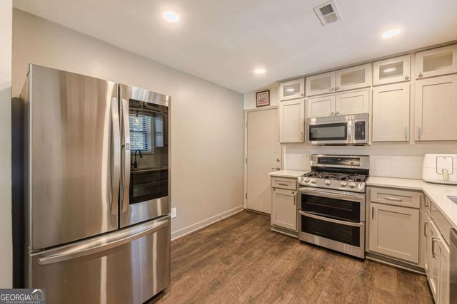 9531 Winding Way Lane, Jonesboro, GA 30238