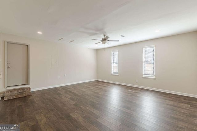 9531 Winding Way Lane, Jonesboro, GA 30238