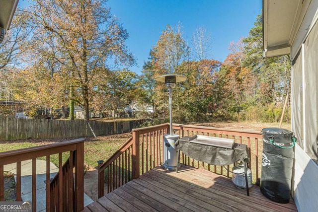 9531 Winding Way Lane, Jonesboro, GA 30238