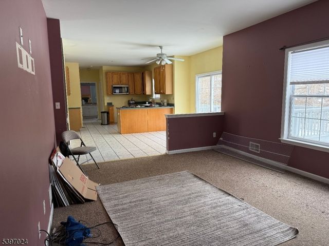 39 Canterbury Ln, Mansfield Twp., NJ 07840